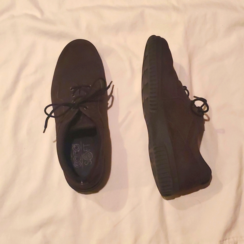 Ecco Soft Shoes brown suade